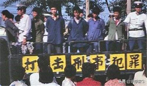 揭秘83式武警制服，歷史背景、設計特點與現(xiàn)代意義，揭秘，83式武警制服的歷史背景、設計特點及其現(xiàn)代意義