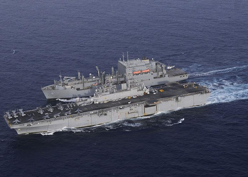 美國黃蜂級兩棲攻擊艦