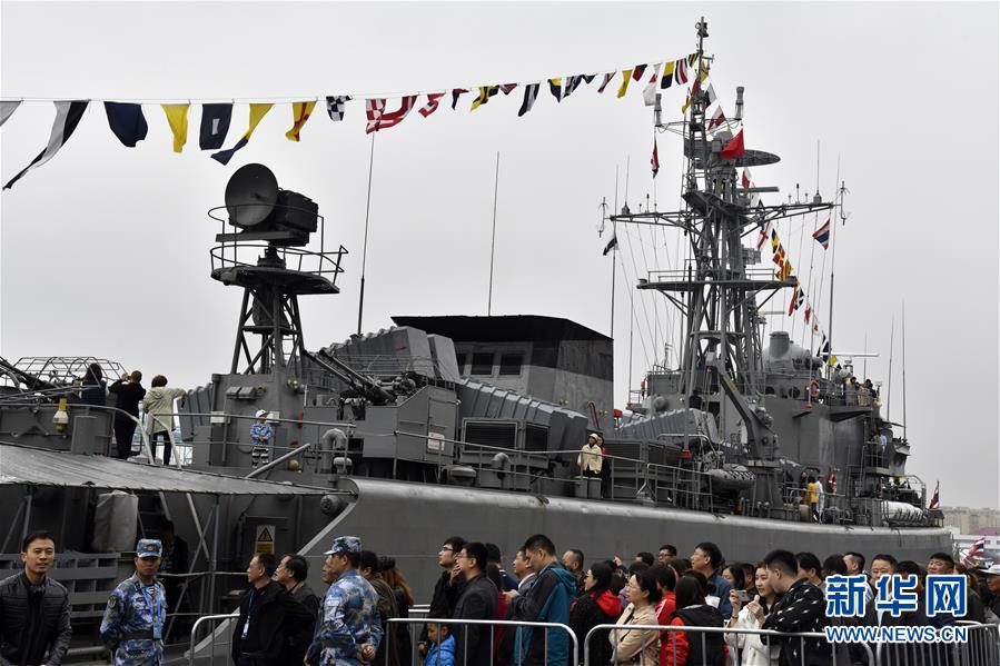 海軍成立75周年艦艇開(kāi)放日，展示力量與榮耀的盛大慶典，海軍成立75周年艦艇開(kāi)放日，力量與榮耀的展示盛宴