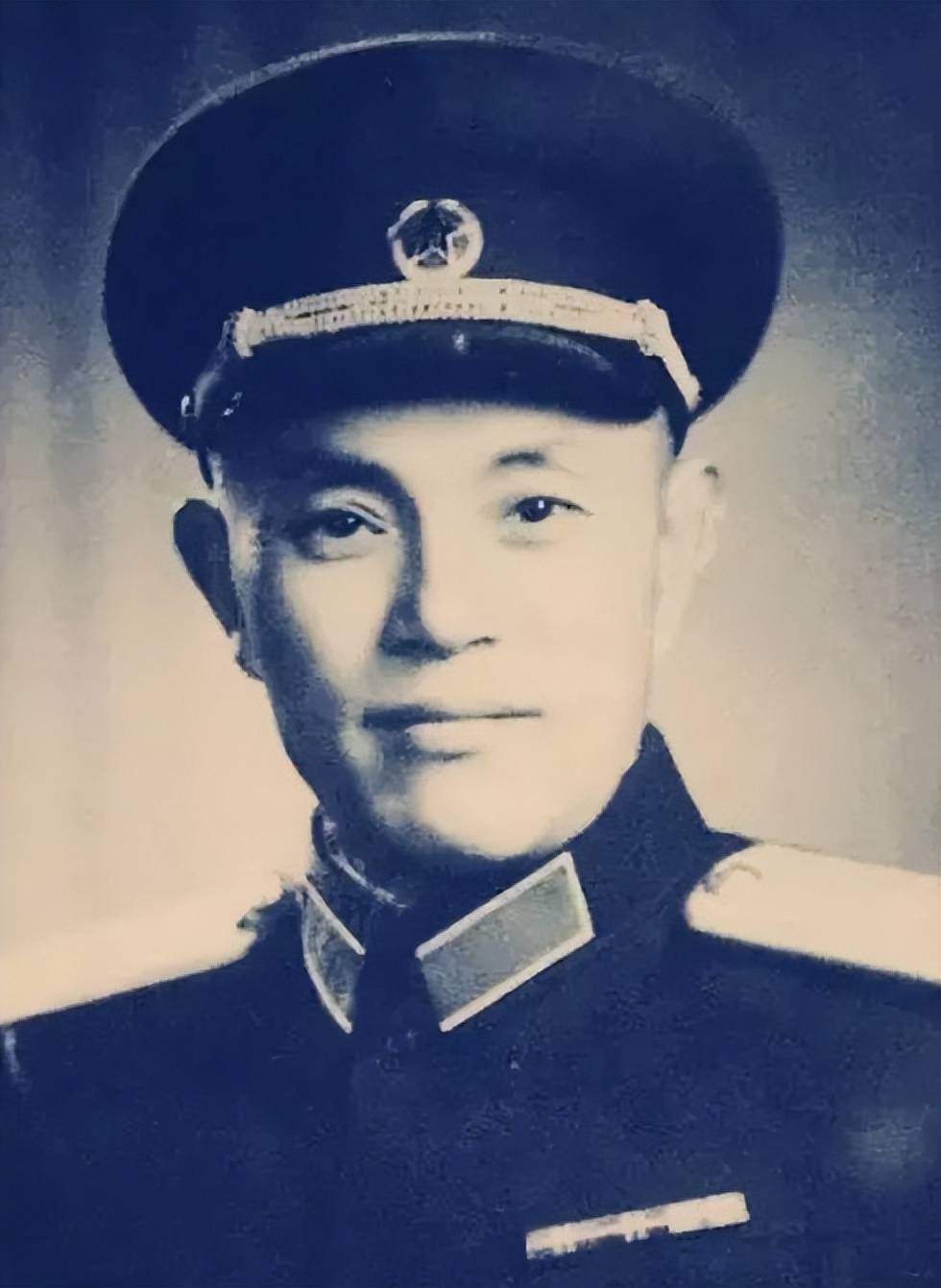 歷任軍長政委名單