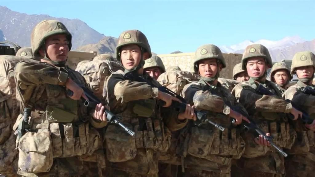 星空迷彩單兵攜行具，現(xiàn)代化士兵的得力助手，現(xiàn)代化士兵的得力裝備，星空迷彩單兵攜行具