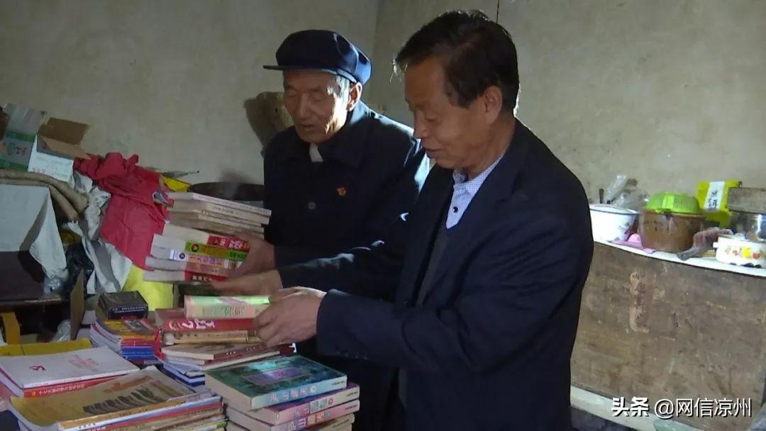 國外十大時事新聞摘抄，國外十大時事新聞概覽