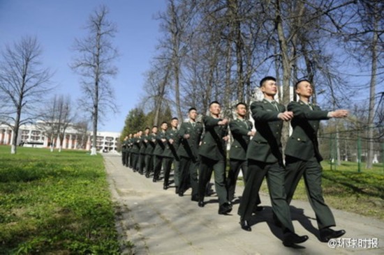 三軍儀仗隊(duì)中的河南籍英雄，河南籍英雄在三軍儀仗隊(duì)中的榮耀時(shí)刻