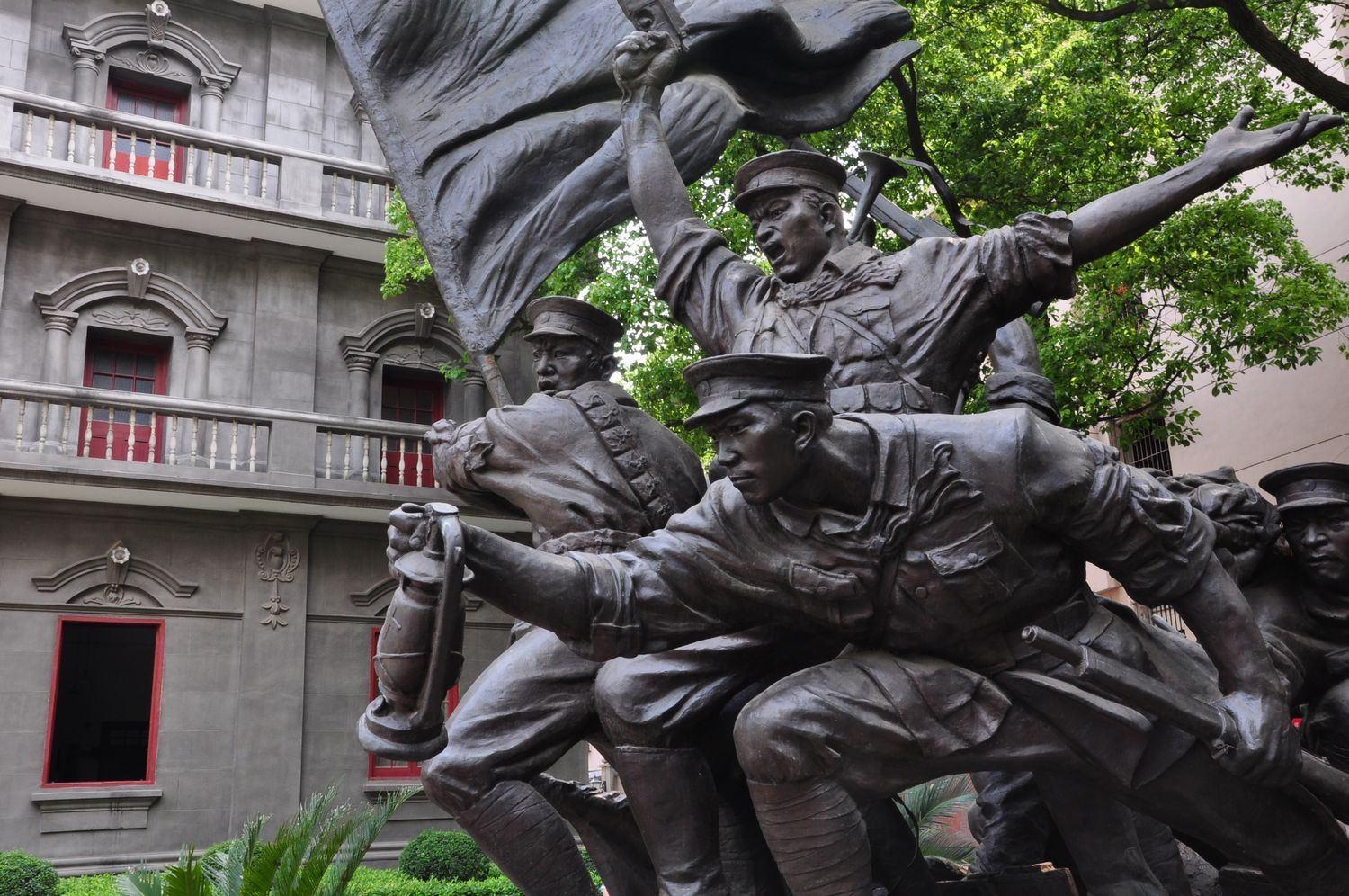 俄羅斯反法西斯勝利70周年，歷史記憶與當(dāng)代啟示，俄羅斯反法西斯勝利70周年，歷史記憶與當(dāng)代啟示的反思