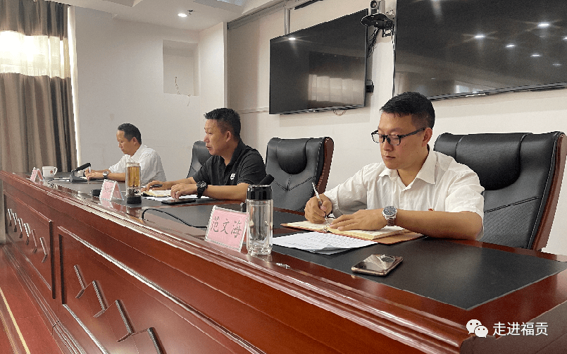 王中王100期指一生肖，揭秘背后的文化魅力與智慧結(jié)晶，王中王100期背后的生肖文化魅力與智慧結(jié)晶揭秘