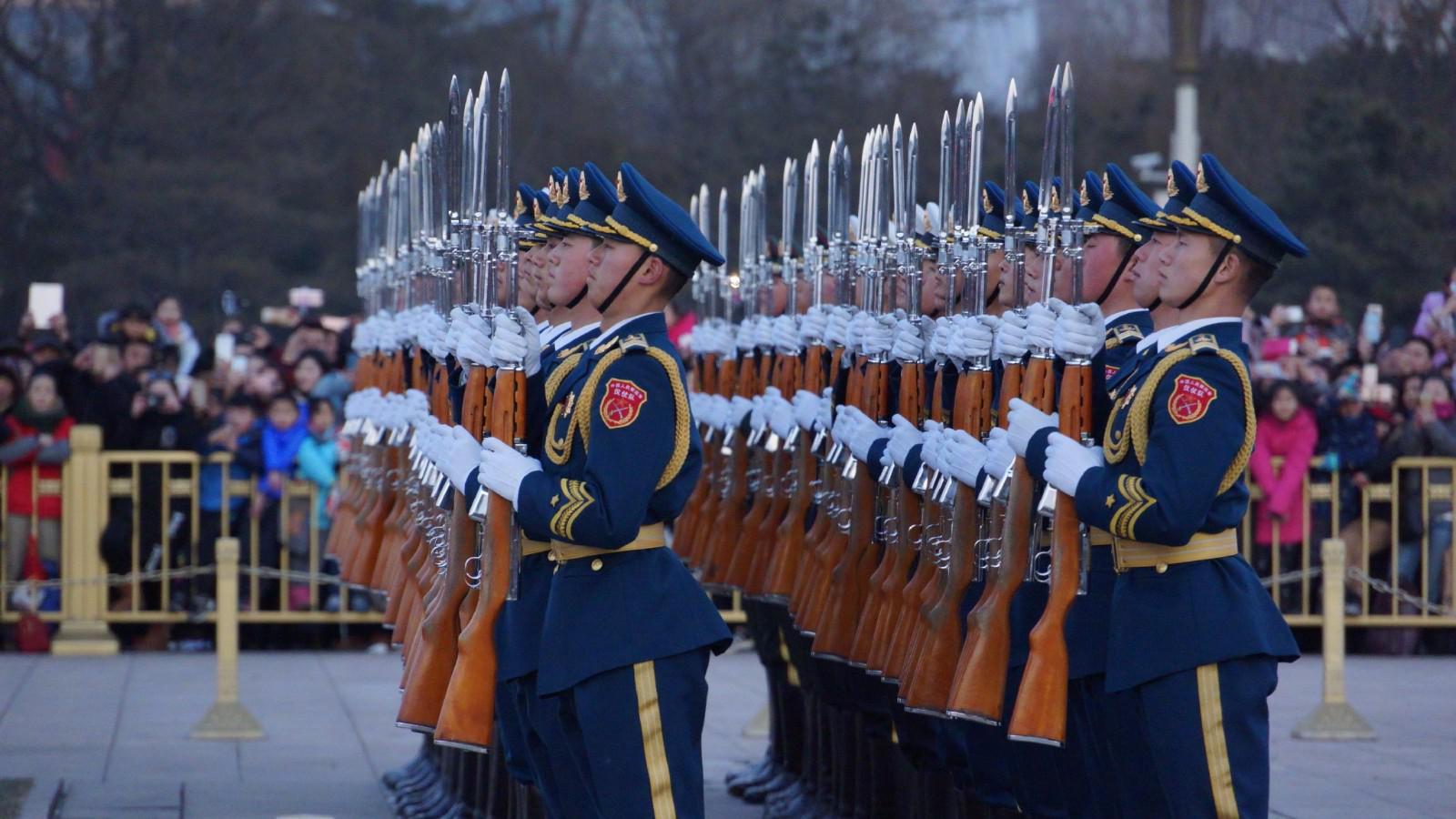 三軍儀仗隊(duì)圖片，展現(xiàn)榮耀與力量的象征，三軍儀仗隊(duì)圖片，榮耀與力量的展現(xiàn)