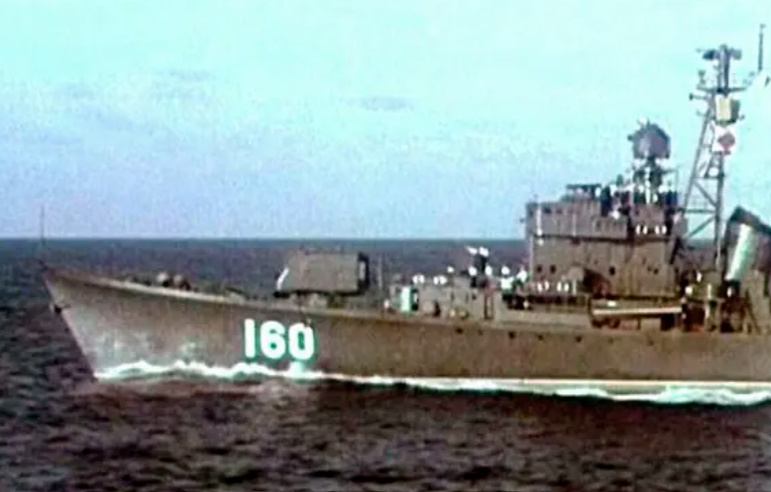 051型驅(qū)逐艦