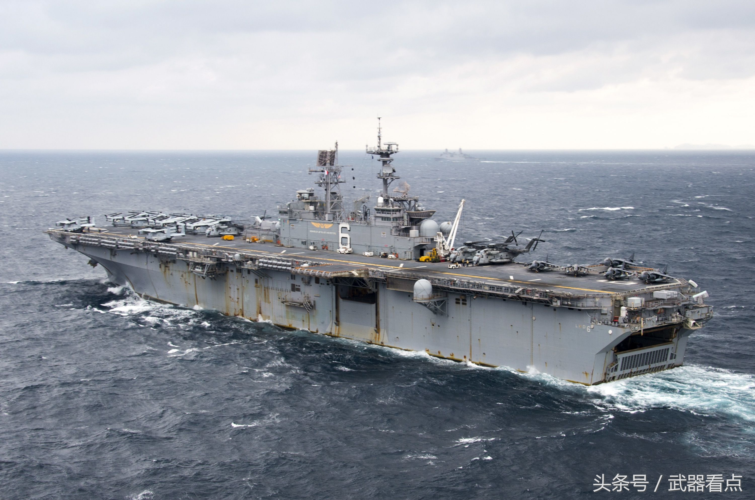 黃蜂級兩棲攻擊艦的尺寸，探索現(xiàn)代軍事科技的杰作，黃蜂級兩棲攻擊艦尺寸揭秘，現(xiàn)代軍事科技的杰出代表