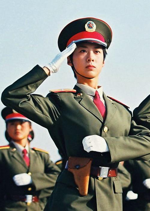 建國五十周年慶典女兵方隊(duì)，榮耀與力量的象征，建國五十周年慶典女兵方隊(duì)，榮耀與力量的璀璨瞬間