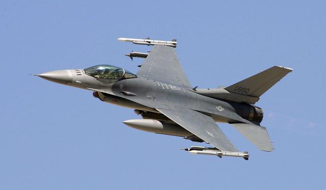 T50戰(zhàn)機(jī)在烏克蘭戰(zhàn)爭(zhēng)中的表現(xiàn)，T50戰(zhàn)機(jī)在烏克蘭戰(zhàn)爭(zhēng)中的實(shí)戰(zhàn)表現(xiàn)分析