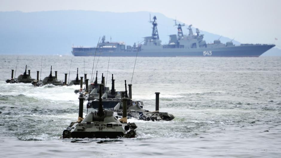 海軍閱兵報告，展示力量與榮耀，海軍力量展示，榮耀與力量的閱兵盛典