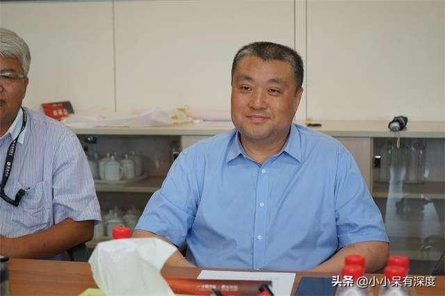 房兵講軍事視頻，深度解析軍事領(lǐng)域，引領(lǐng)國(guó)防意識(shí)新潮流，房兵深度解析軍事領(lǐng)域，引領(lǐng)國(guó)防意識(shí)新潮流，國(guó)防軍事專家房兵視頻分享