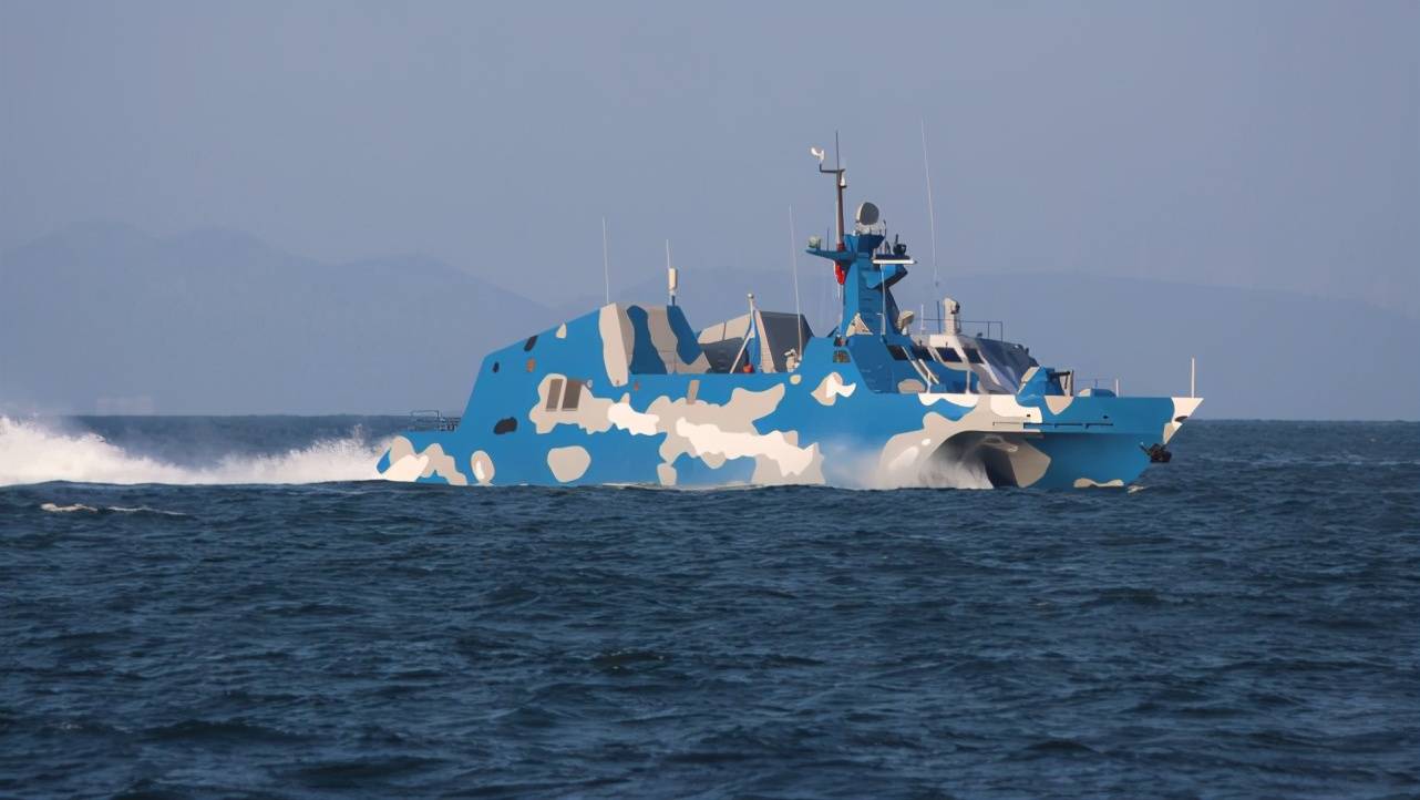 關于中國海軍的驕傲，022導彈艇造價分析，中國海軍驕傲，揭秘022導彈艇造價之謎