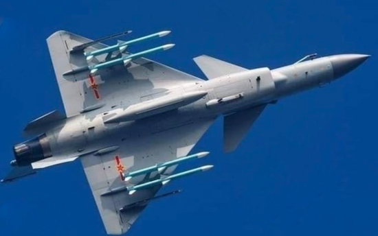 殲-11B戰(zhàn)斗機(jī)服役情況深度解析，殲-11B戰(zhàn)斗機(jī)服役深度解析