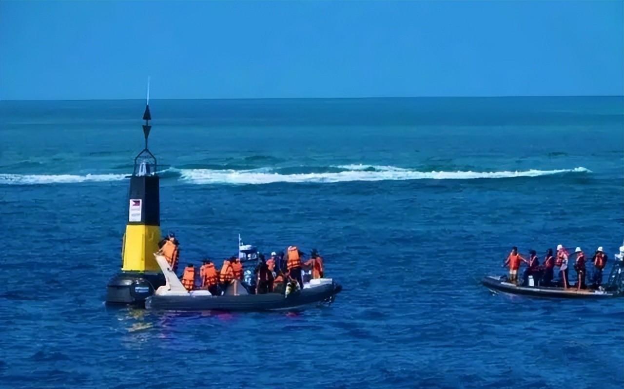 補(bǔ)給艦