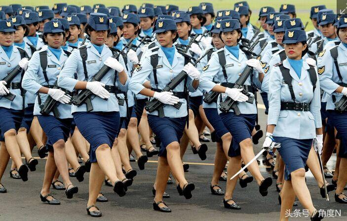 中國空軍女兵照片高清，展現(xiàn)新時代巾幗英雄風(fēng)采，中國空軍女兵高清照片，展現(xiàn)新時代巾幗英雄風(fēng)采