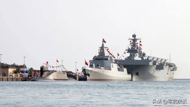 中國(guó)海軍的輝煌歷程，紀(jì)念海軍成立周年之際的回顧與展望，中國(guó)海軍輝煌歷程，回顧過去，展望未來(lái)——紀(jì)念海軍成立周年之際的致敬與暢想