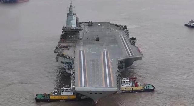 福建艦及其他中國海軍艦艇的力量展示，福建艦與中國海軍艦艇力量展示，彰顯國家海洋實(shí)力