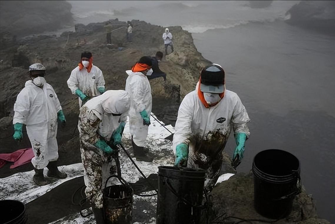 俄羅斯宣戰(zhàn)