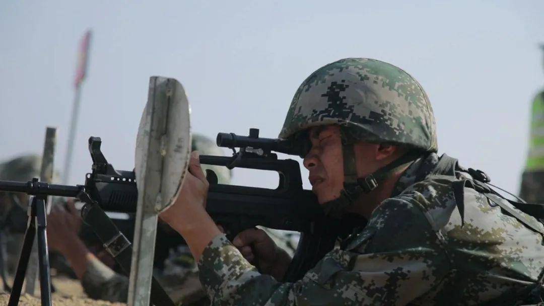 軍事戰(zhàn)術(shù)戰(zhàn)法，歷史演變與現(xiàn)代應(yīng)用，軍事戰(zhàn)術(shù)戰(zhàn)法的歷史演變與現(xiàn)代應(yīng)用探究