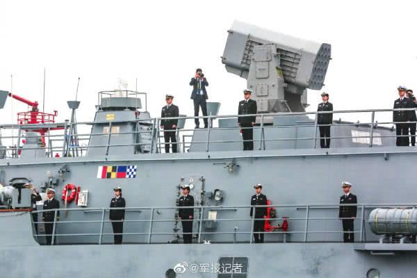 海軍70周年閱艦式視頻完整版，榮耀與力量的展示，海軍70周年閱艦式，榮耀與力量的展示（視頻完整版）