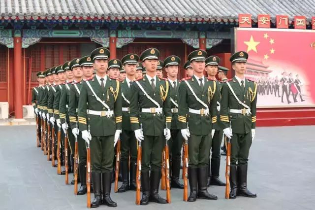 國旗護(hù)衛(wèi)隊成員名單揭秘，榮耀與責(zé)任并存，國旗護(hù)衛(wèi)隊成員名單揭秘，榮耀與責(zé)任同行