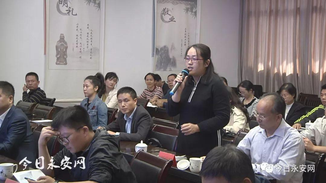 共創(chuàng)和平繁榮新時(shí)代