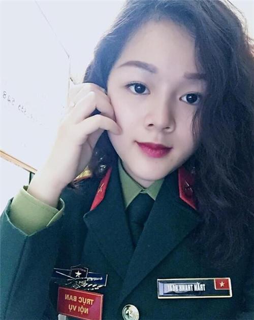 軍事女主持人背后的集團(tuán)老板，一位職場(chǎng)女性的成功故事，軍事女主持人背后的集團(tuán)大佬，職場(chǎng)女性的成功傳奇