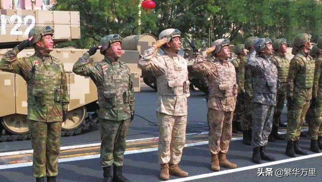 阿帕奇武裝直升機火力全開，空中霸主的無與倫比的力量展示，阿帕奇武裝直升機，空中霸主的力量展示