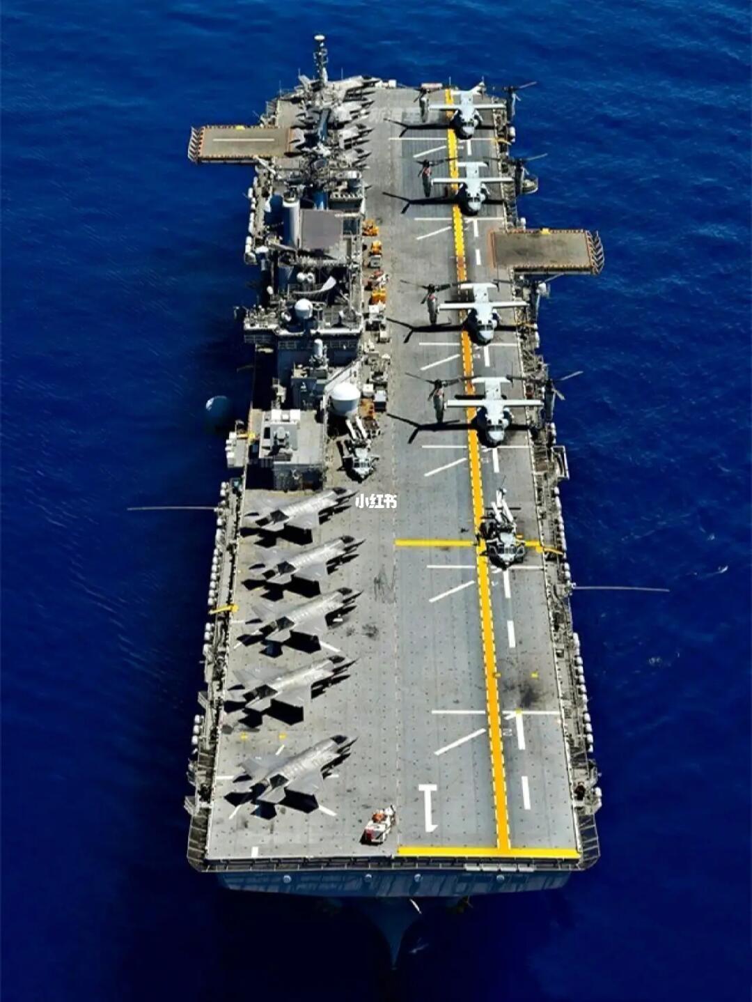 黃蜂級(jí)兩棲攻擊艦的發(fā)展，黃蜂級(jí)兩棲攻擊艦的發(fā)展概況