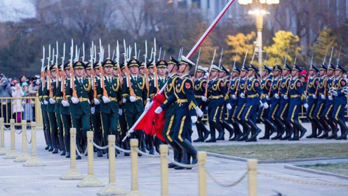 巴沙爾檢閱三軍儀仗隊圖片，展現(xiàn)國家力量與榮耀的瞬間，巴沙爾檢閱三軍儀仗隊，國家力量與榮耀的展現(xiàn)瞬間
