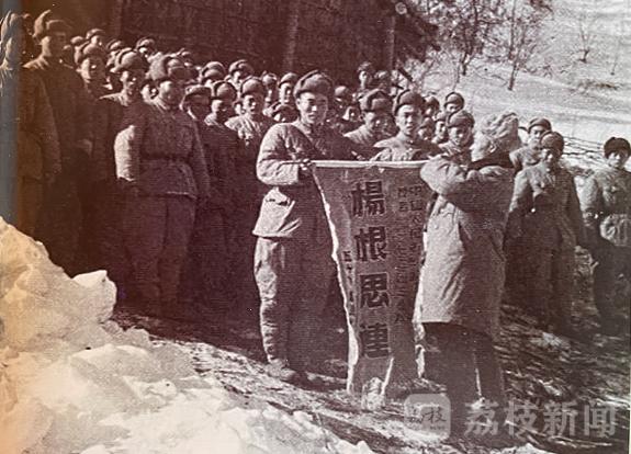 楊根思連與楊德盛，傳承英雄精神的時代典范，楊根思連與楊德盛，英雄精神的時代傳承者