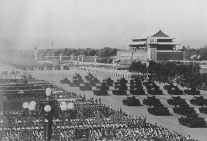 中國參加俄國閱兵，彰顯兩國深厚友誼與軍事合作，中俄深厚友誼與軍事合作見證，中國參加俄國閱兵盛典