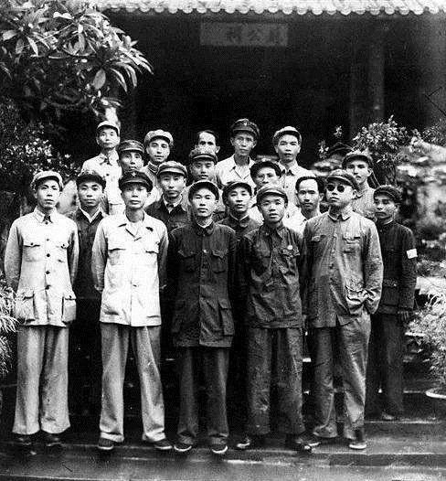 海南島戰(zhàn)役成功經(jīng)驗(yàn)，歷史教訓(xùn)與現(xiàn)代啟示，海南島戰(zhàn)役的歷史經(jīng)驗(yàn)與現(xiàn)代啟示，成功與挑戰(zhàn)并存