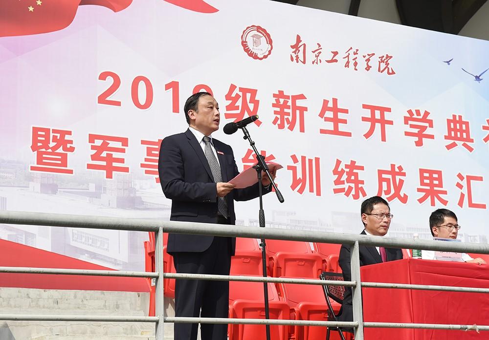 燃軍事最新視頻，揭示現(xiàn)代戰(zhàn)爭的真相與未來趨勢，揭秘現(xiàn)代戰(zhàn)爭真相與未來趨勢，燃軍事最新視頻解析