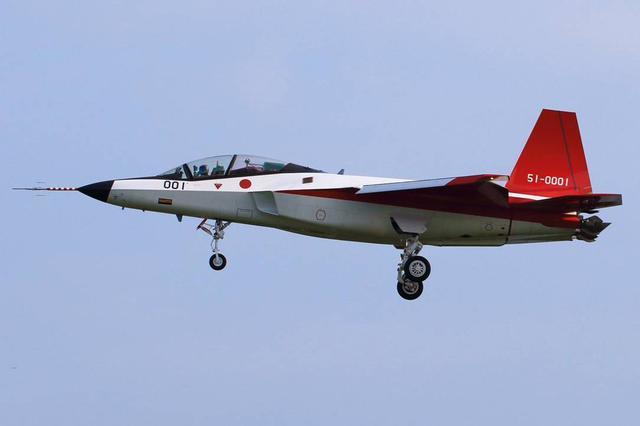 日本新型戰(zhàn)機，技術(shù)革新與地區(qū)安全動態(tài)的交織，日本新型戰(zhàn)機，技術(shù)革新與地區(qū)安全動態(tài)的影響