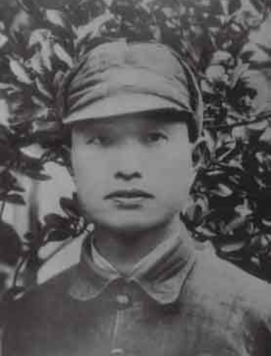 昆明十四軍軍長(zhǎng)，歷史與現(xiàn)代的杰出領(lǐng)導(dǎo)者，昆明十四軍軍長(zhǎng)，歷史與現(xiàn)代的杰出領(lǐng)導(dǎo)力典范