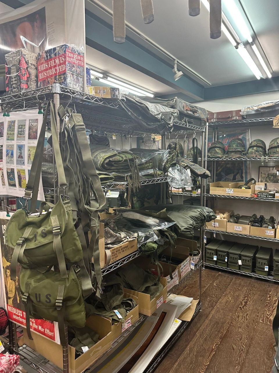 中外軍品網(wǎng)實(shí)體店，探索軍事裝備的新領(lǐng)域，中外軍品網(wǎng)實(shí)體店，軍事裝備新領(lǐng)域探索