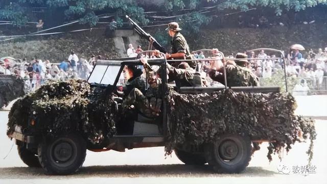 石崗軍營開放直升機(jī)表演，展現(xiàn)軍事力量與空中魅力，石崗軍營直升機(jī)表演，展現(xiàn)軍事力量與空中風(fēng)采