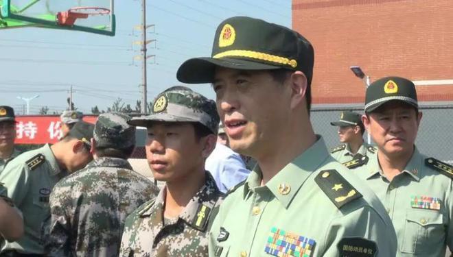 中國陸軍現(xiàn)役少將軍銜名單及其職責概述，中國陸軍現(xiàn)役少將軍銜名單及職責概述揭秘
