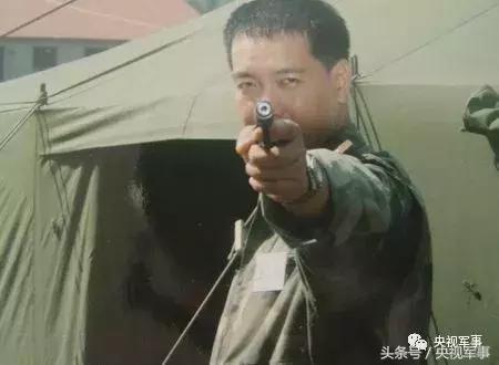 丁曉兵與優(yōu)秀邊陲兒女的光輝篇章，丁曉兵與邊陲兒女的英雄篇章
