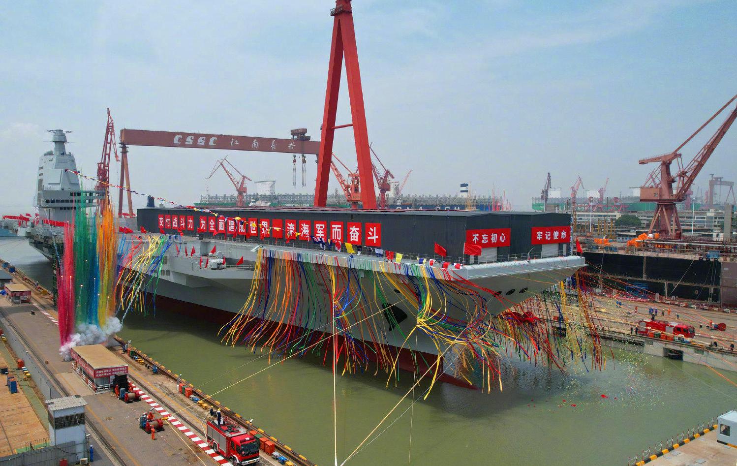 中國海軍在建艦艇，邁向藍(lán)水海軍的步伐，中國海軍在建艦艇，邁向藍(lán)水海軍的堅(jiān)定步伐