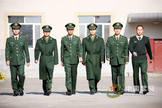 武警軍官禮服，榮耀的象征與時代的印記，武警軍官禮服，榮耀與時代的象征