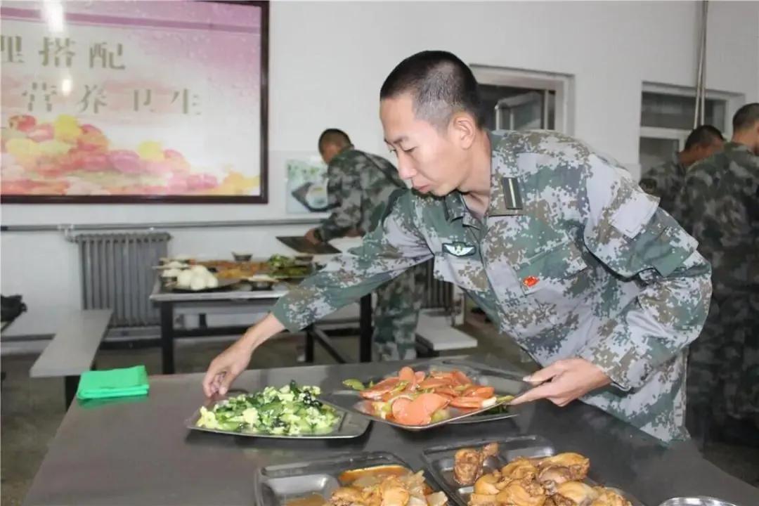 解放軍伙食，傳統(tǒng)與現(xiàn)代融合的力量之源，解放軍伙食，傳統(tǒng)與現(xiàn)代融合的力量之源
