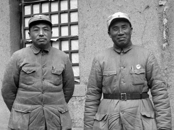 集團(tuán)軍總司令級(jí)別，職責(zé)、能力與領(lǐng)導(dǎo)力，集團(tuán)軍總司令，職責(zé)、能力與領(lǐng)導(dǎo)力的全方位解析