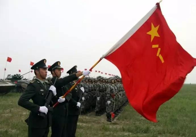 中國人民解放軍軍旗是什么？，中國人民解放軍軍旗簡介