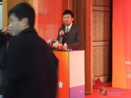 新聞發(fā)布會主持人開場白，新聞發(fā)布會主持人開場白，揭曉最新動態(tài)，共襄盛舉的時刻