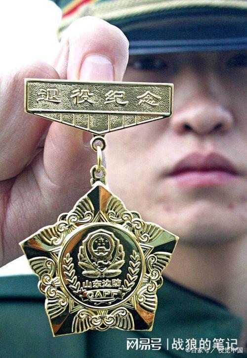 國(guó)防勛章并非當(dāng)兵的都有，國(guó)防勛章并非普及所有士兵的榮譽(yù)標(biāo)志
