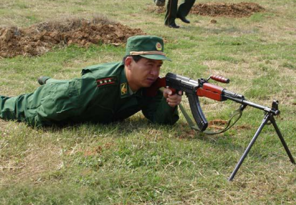 丁曉兵連降七級(jí)，軍銜是否改變？深度解讀背后的故事，丁曉兵連降七級(jí)背后的故事，軍銜變動(dòng)與深度解讀
