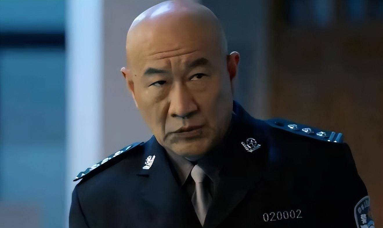 狂飆最大的官員，揭秘背景與故事，揭秘狂飆最大官員的背景與故事